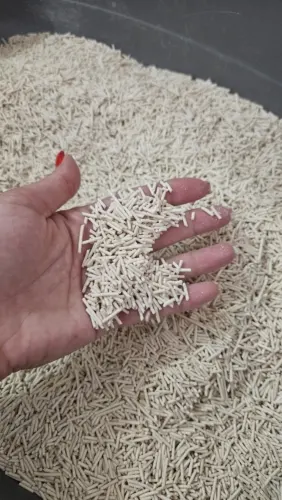 Așternut igienic pentru pisici TOTOFU natural, pe bază de plante, ultra-absorbant, fără miros, 7 L photo review